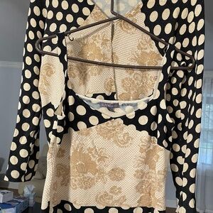 Metric boutique. Designer to pice set tank top and Cardigan women size L